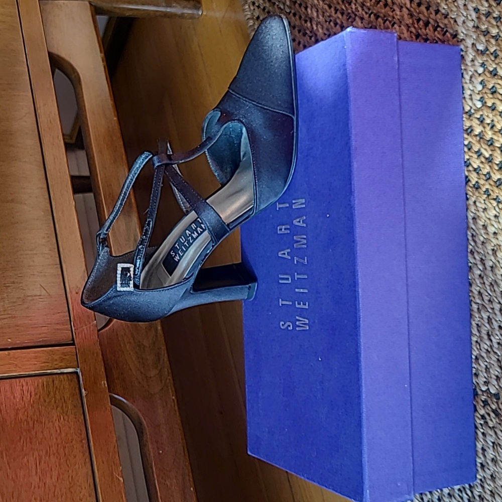 Stuart Weitzman black heels pumps